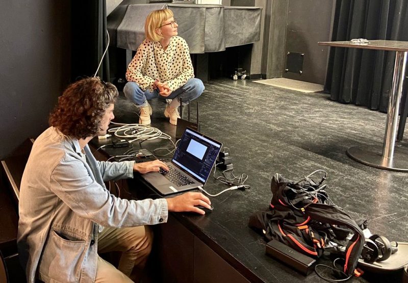 Das Kleintheater Luzern rüstet sich für die Zukunft: Seit einem halben Jahr beschäftigt es sich mit neuen digitalen Formaten wie der Virtual Reality (VR).